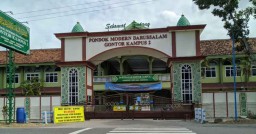 Dirawat di RS Darurat, 10 Santri Baru Ponpes Gontor Dinyatakan Sembuh