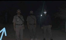 Viral Foto Hantu Pocong saat Pemakaman Positif Covid-19 di Pasuruan