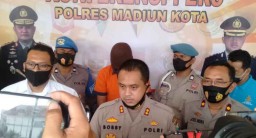 Licik, Polisi Gadungan ini Minta Foto Bugil Cewek dan Peras Rp 90 Juta