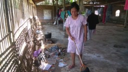 Miris, Janda asal Magetan Tinggal di Kandang Ayam Bersama Dua Anaknya