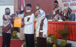 Maju Pilbup Mojokerto 2020, Yoko-Nisa Pertama Daftar ke KPU