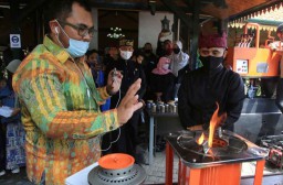 Pemkab Siapkan Kolaborasi Program Pengolahan Sampah di Banyuwangi