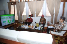 Kembangkan UMKM di Tengah Pandemi Covid-19, Banyuwangi Gandeng Grab