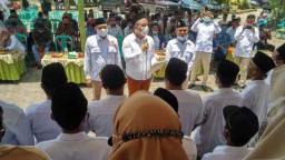 Kartu Petani Bangkit, Solusi Qosim-Alif Bentuk Petani Modern di Gresik