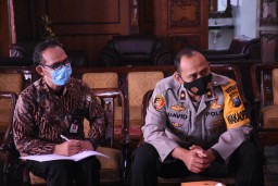 Hipnoterapi ala Polres Mojokerto, Cara Ampuh Ajak Warga Taat Prokes