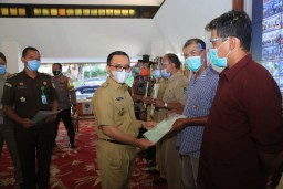 10 Ribu Warga Banyuwangi Terima Sertifikat PTSL