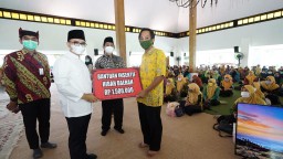 Pemkab Banyuwangi Salurkan Rp 1,65 Miliar untuk Insentif Guru TK-PAUD