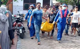 Lagi, Bocah Laki-laki Ditemukan Tewas Terseret Banjir Kali Lamong