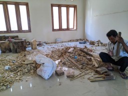 Pembangunan Shelter Pasien Covid-19 di Sentra IKM Ponorogo Dilanjutkan
