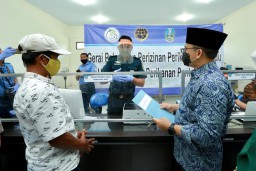Banyuwangi Luncurkan Gerai Pelayanan Khusus Nelayan
