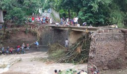 Puluhan Rumah dan 2 Jembatan di Jombang Rusak Diterjang Banjir Bandang