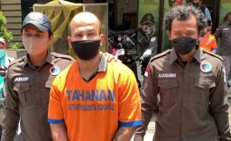 WNA Timur Tengah Digerebek saat Konsumsi Ganja Sintetis di Apartemen