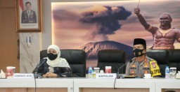 Cegah Penyebaran Corona di Jatim, Gerakan Santri Bermasker Dicanangkan