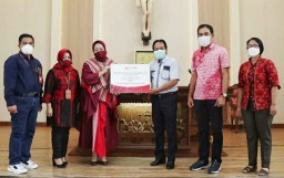 Bank Jatim Serahkan CSR Sarana Prasarana untuk Gereja di Madiun