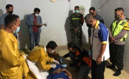 Pria ini Tewas Diduga Jatuh dari Pohon Mahoni Setinggi 20 Meter