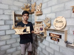 Melihat Kerajinan dari Limbah Kayu Kayu Pemuda Desa Sidoharjo, Ponorogo