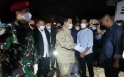 Menhan Prabowo Janji Bantu Biaya Pendidikan Anak Dansatsel KRI Nanggala-402