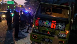 Bus Sugeng Rahayu Tabrak Truk hingga Ringsek di Ngawi, 3 Orang Terluka