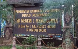 Anak Nakes Covid-19 dapat Jalur Afirmasi Masuk SD dan SMP Favorit Ponorogo