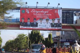 Baliho Dirgahayu Kemerdekaan ke-76 RI di Sidoarjo yang Salah Cetak Jadi Viral