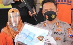Pria 22 Tahun asal Magetan Beli Hp Pakai Uang Palsu