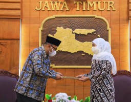 Plt Bupati Probolinggo  Timbul Prihanjoko Janji Bereskan Pj Kades  di 252 Desa