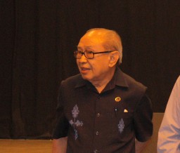 Kabar Duka, Pakar Hukum UK Petra Surabaya JE Sahetapy Tutup Usia