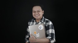 Keren, Mahasiswa di Surabaya Bikin Aplikasi Pasar Loak Versi Android