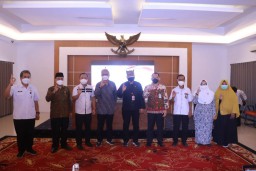 Banyuwangi Terpilih Jadi Pilot Project Penanganan Hipertensi oleh Kemenkes