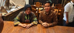 Disebut Timbun Masker untuk Antisipasi Corona, Ini Penjelasan Risma