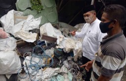 BHS Apresiasi UKM Penggilingan Sampah Plastik di Porong
