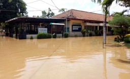 Terendam Banjir, Disnakertrans Kabupaten Pasuruan Tutup Sementara