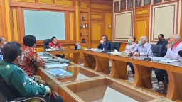 Mengintip Audiensi Perkumpulan Penghuni Tanah Surat Ijo Surabaya dan BPN Jatim