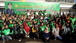 Video: Polrestabes Surabaya Deklarasikan Ojek Peduli Kamtibmas