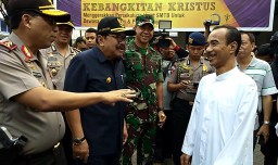 Gubernur, Pangdam, Kapolda Tinjau Keamanan Gereja-Gereja di Surabaya