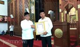 AKBP Roni, Penyelamat Anak Bomber Diganjar Penghargaan Kapolda Jatim