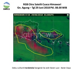 Gunung Agung di Bali Erupsi, Bandara Ngurah Rai Ditutup