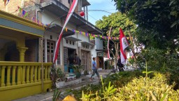 Densus 88 Geledah Rumah Terduga Teroris di Blitar