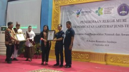 Poltekkes Kemenkes Surabaya Pecahkan Rekor Muri Pembuatan Larvitrap