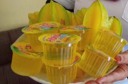 Mencicipi Segarnya Sari Buah Belimbing, Oleh-oleh Khas Tulungagung