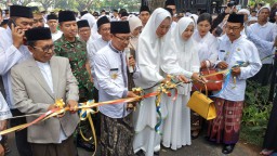 Gelar Apel Sarungan, Pemkot Malang Juga Deklarasikan Wisata Halal