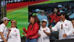 Ketika MenBUMN dan Dirut Pertamina 'Digoyang' Pedangdut Siti Badriah