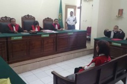 Sidang Perdana Dua Mucikari Prostitusi Artis, Jaksa Sebut Rian Subroto