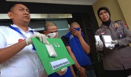 Peredaran 50 Gram Sabu di Surabaya Digagalkan, 2 Kurir Ditangkap