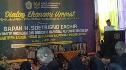 Soetrisno Bachir Ajak Santri di Probolinggo untuk Jadi Pengusaha