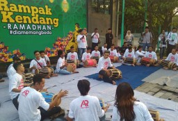 Rampak Kendang Ramadan: Cara Seniman Bersyiar