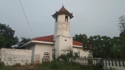 Mengunjungi Masjid Baitul Muslimin Berusia 3 Abad di Mojosari