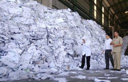 Gubernur Khofifah: Jatim Akan Miliki Pembangkit Listrik Tenaga Sampah