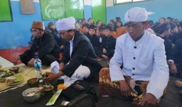 Mengenal Ritual 'Ngambeng', Tradisi Unik Suku Tengger di Probolinggo