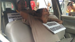 Reka Ulang, Pembunuh Driver Go-Car asal Surabaya Peragakan 21 Adegan